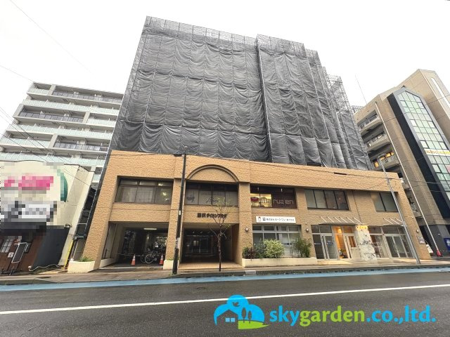 令和8年4月10日撮影（外壁工事中）