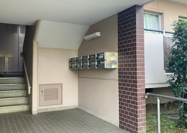 【パークサイド南大沢の郵便受け】