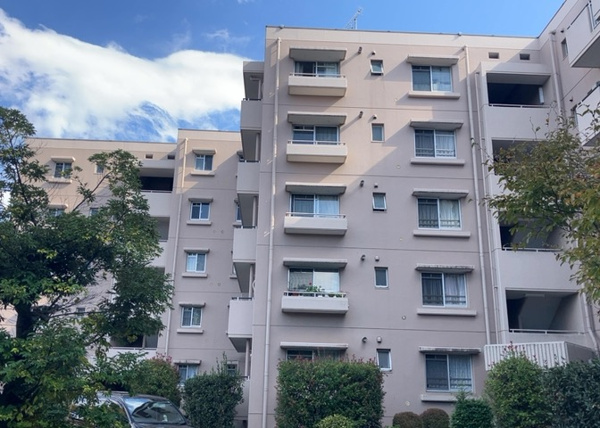 【パークサイド南大沢の外観】