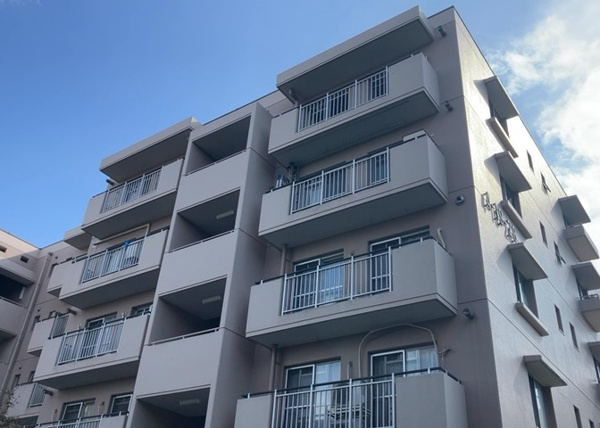 【パークサイド南大沢の外観】