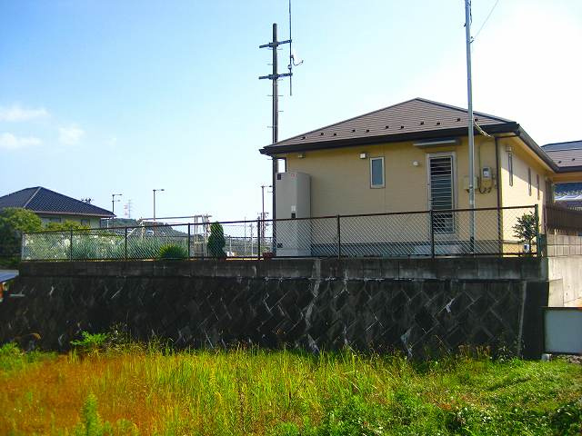 敷地内部から南方向への写真です。