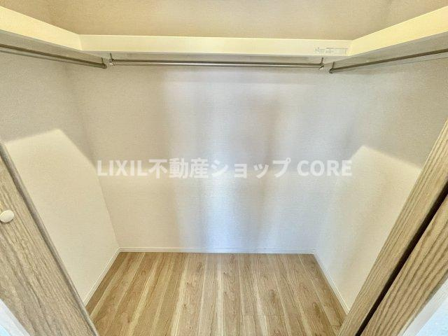 ウォークインクローゼットのある住まいで収納上手な生活を実現！　