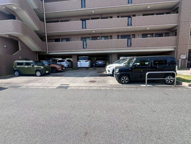 駐車スペースもあります