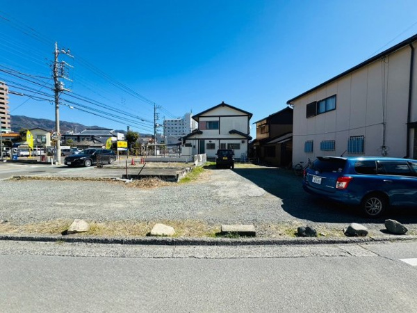 【甲府市宝2丁目　売地の外観】