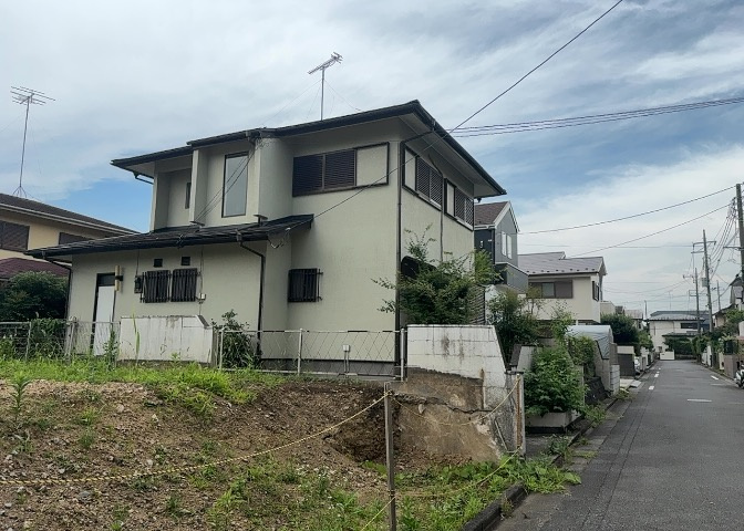 土地探しをしていると都市計画区域という言葉を目にすると思います。法律によって、都道府県知事や国土交通大臣が指定するエリアのことを指しており、都市計画区域は市街化区域と市街化調整区域に分けられています。