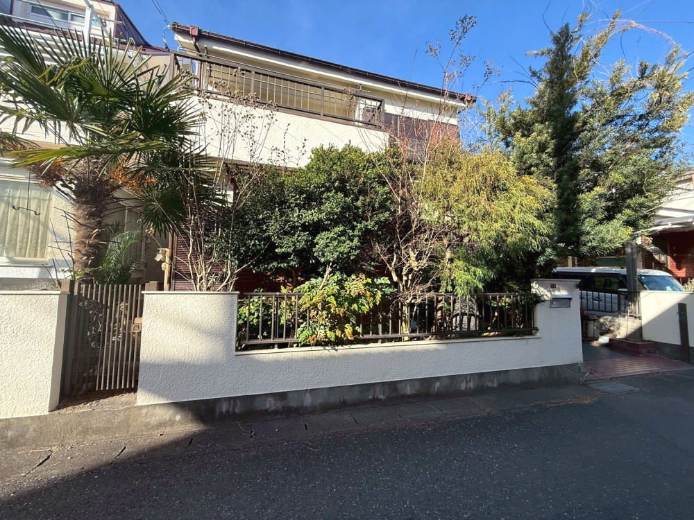 南道路に面し陽当り良好！敷地約30坪・自由設計で夢のマイホームはいかがでしょうか！希望の間取りが叶いやすい整形地です！建築条件なし・お好きなハウスメーカーで建築可能です！