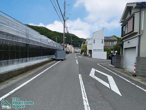 前面道路含む現地写真