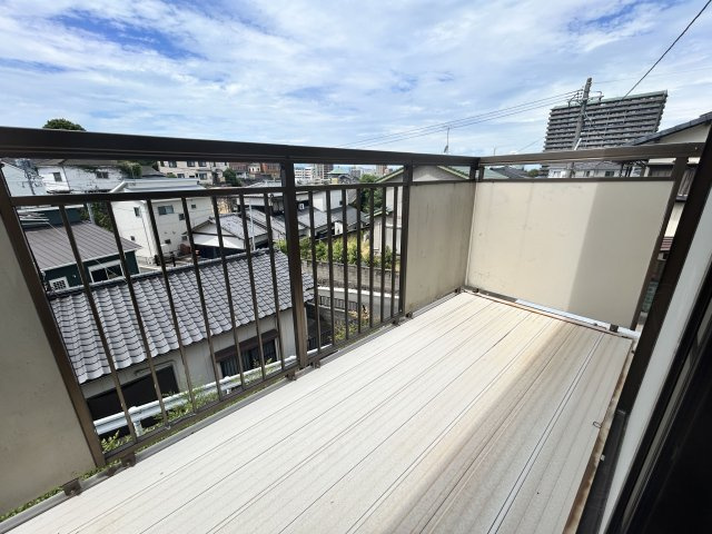 高台ならではの素晴らしい眺望！開放感あふれるバルコニー
