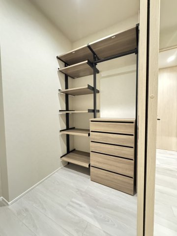 大物、小物、なんでもＯＫ。収納豊富なお部屋で家具の問題を解決できます。
