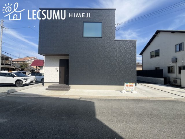 外観：328000610005