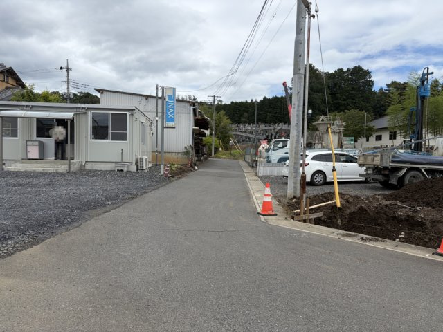 《現地前面道路　西　4.0ｍ　公道》