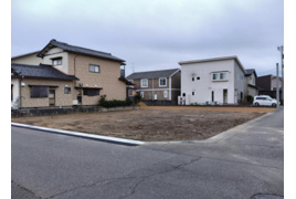 坂井市丸岡町八ツ口　土地の外観