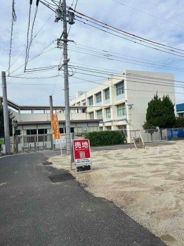 【浅川日の峯二丁目（3期）の前面道路含む現地写真】