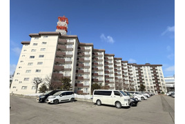 第二ファミール札幌の外観