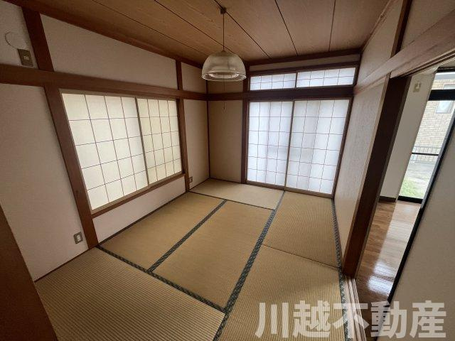 1階6帖の和室は客間として家族だんらんの場として使えます
