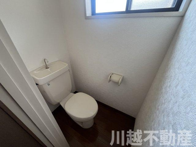 清潔感のある2階トイレ
