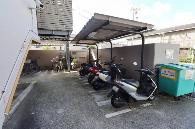 バイク置場