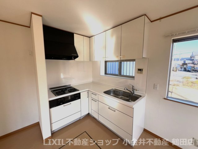 使いやすいL字型の流し台