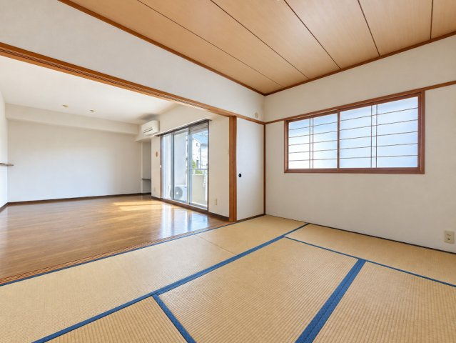 ◆心落ち着く和室でゆったり過ごせます。自然とリラックスできる空間です。