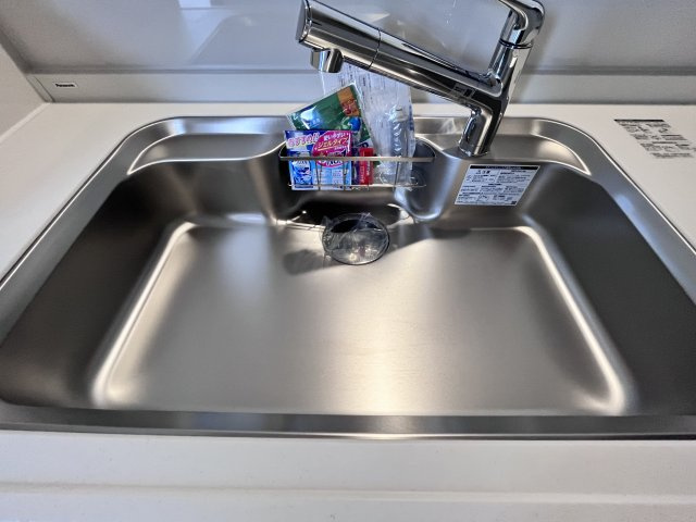 広々シンクとなっております。