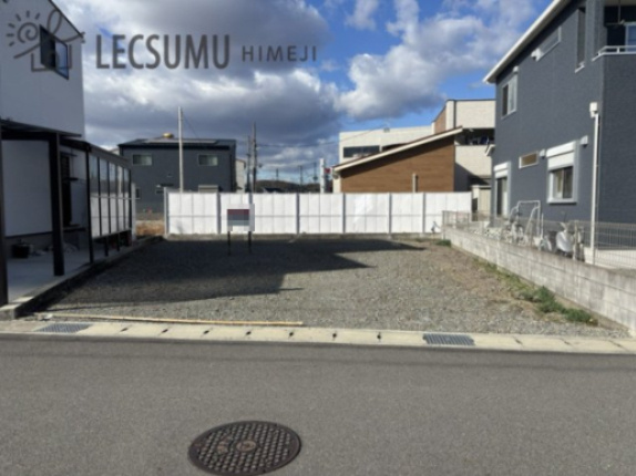 外観：328000606817