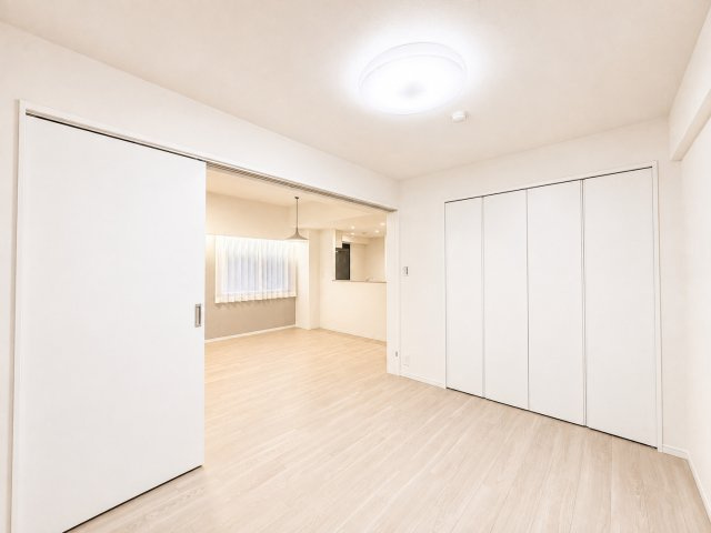 ◆子どものスタディ空間として、あるいは書斎やホビールームとして生活スタイルに合わせて使えるプライベートルーム。居心地のいい落ち着いたインテリアが似合います。
