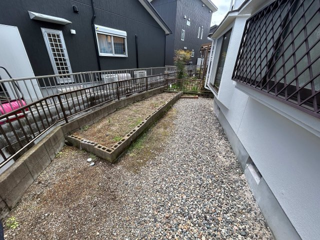 裏庭スペース。