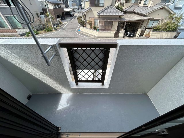 バルコニーも確保。