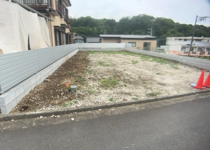 家を建てる前提で土地を探している場合、地盤の丈夫さは譲れない条件の一つです。地盤が脆弱だと追加工事が必要となります。また、過去に地盤沈下や液状化現象を起こした土地は、できるだけ避けた方がいいでしょう。