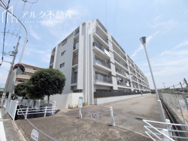 外観：328000661004