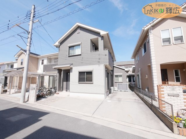 外観：328000617027