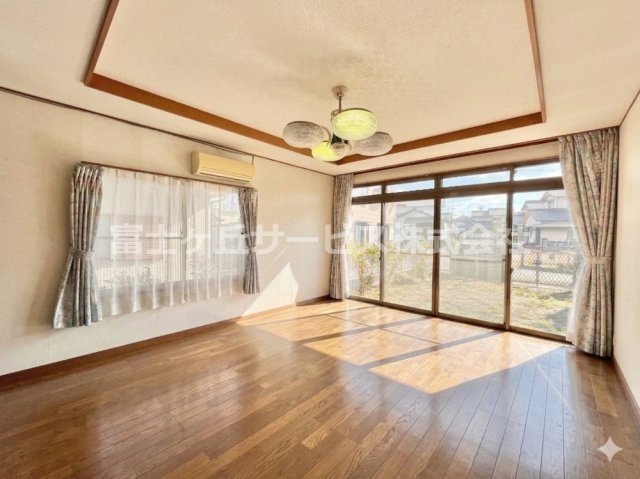 【AIイメージ】荷物が無いとこのようなお部屋です