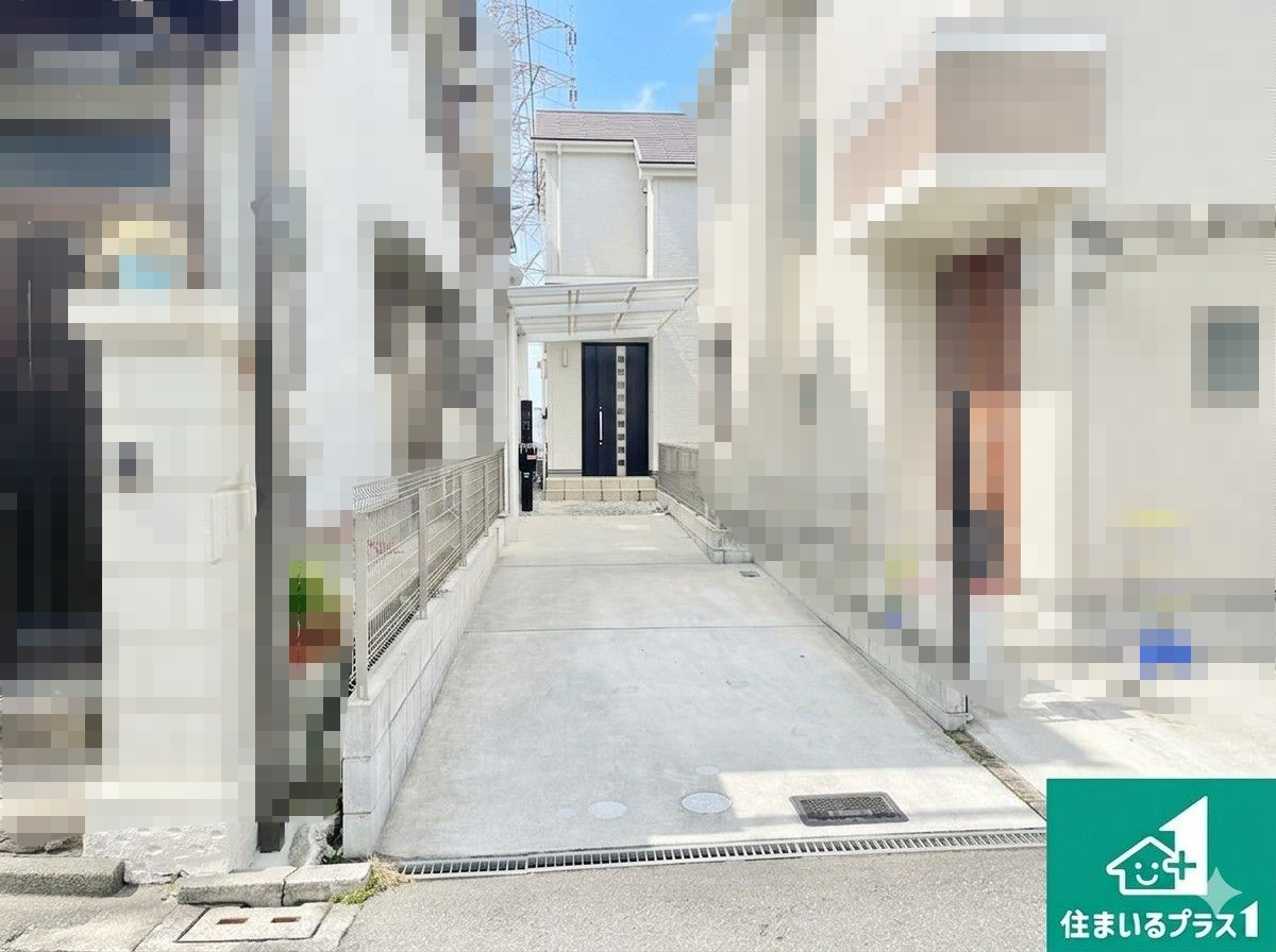 外観：327002278297