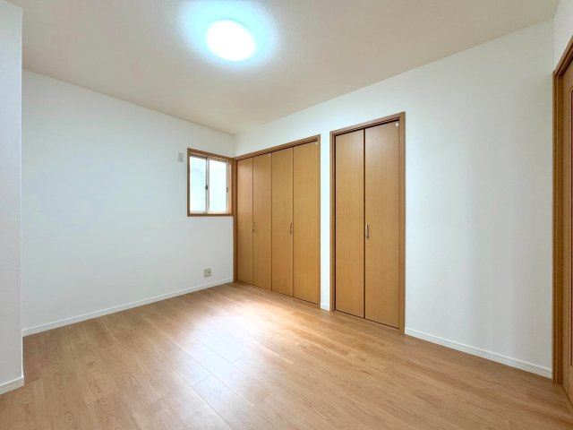 洋室　5.8帖