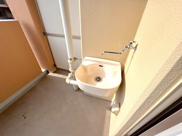 バルコニー水栓