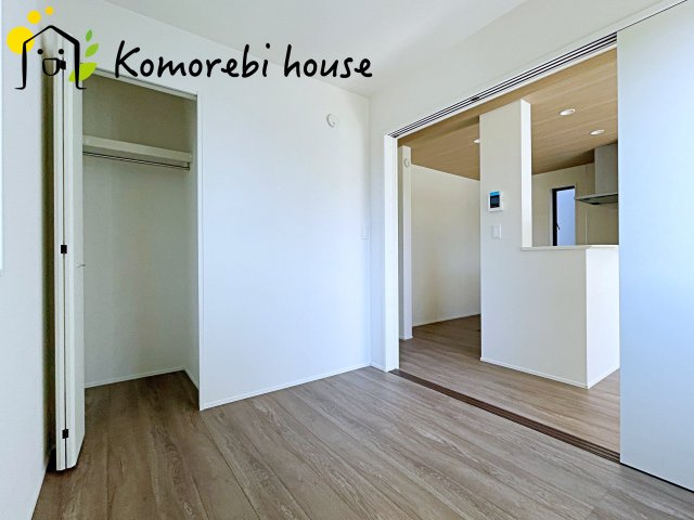広々とした洋室です