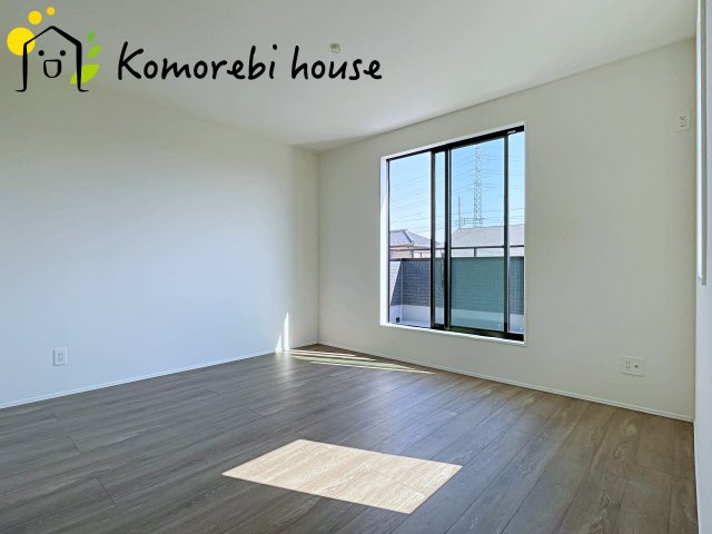 使い勝手のいい寝室です