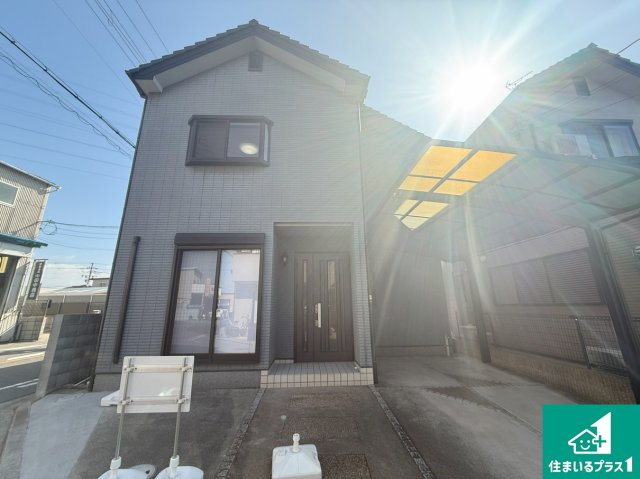 外観：327002185011