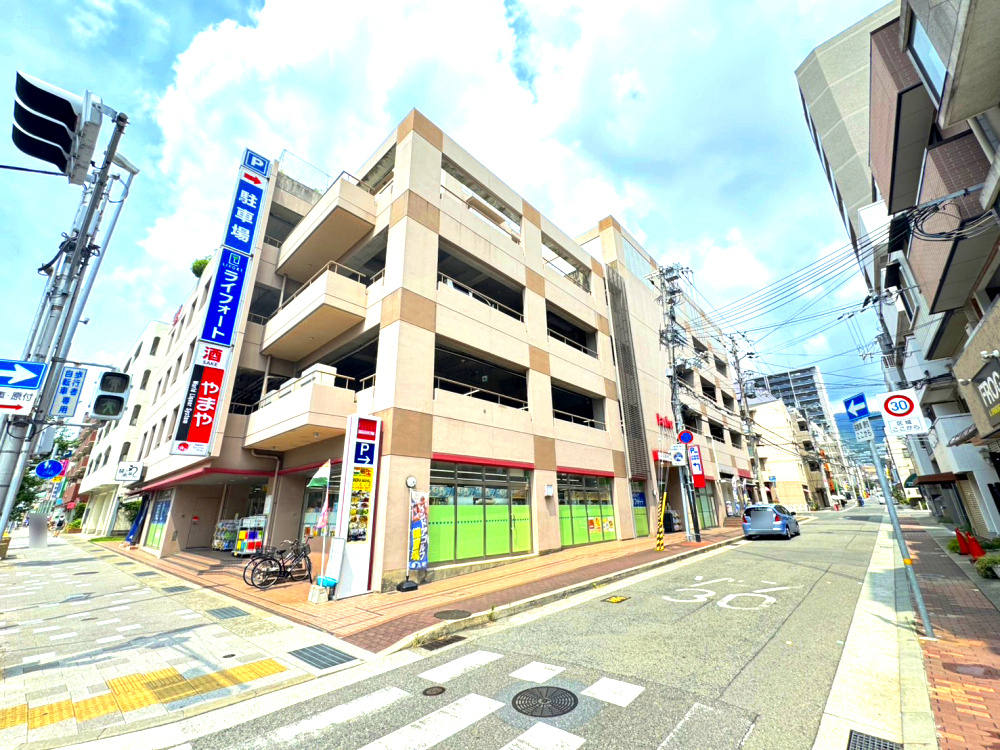 外観：328000622997