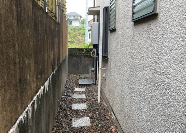 省エネ給湯器とは従来型の給湯器より熱効率が高く、少ない燃料でたくさんのお湯を沸かすことが出来る高効率な給湯器のことを指します。また、省エネ給湯器には種類があり、利便性や効果なども様々です。