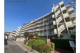 フルーレ伊丹の外観