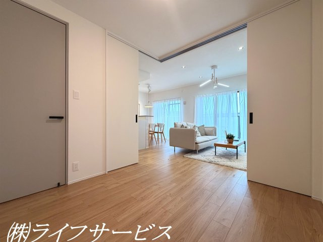 洋室5.0帖／クローゼット有！うれしいエアコン先行配管済！