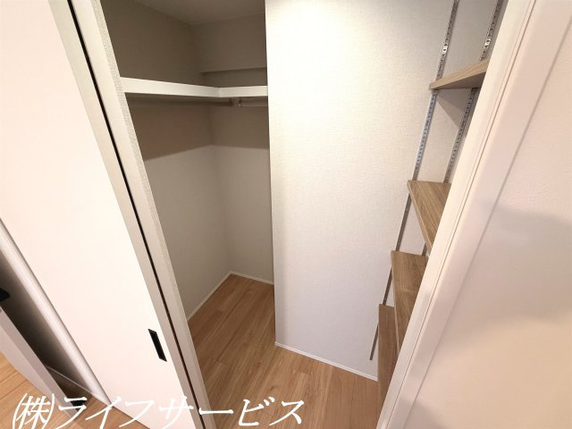 洋室5.5帖／ウォークインクローゼット有