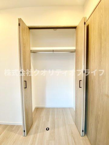 各洋室に収納あり