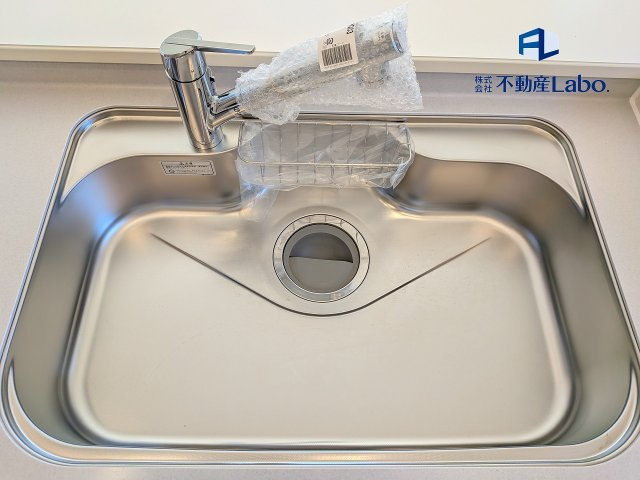 【キッチンシンク】　浄水器一体型の伸縮ノズルシャワーヘッド♪おそうじの時も隅々まで洗い流せます！