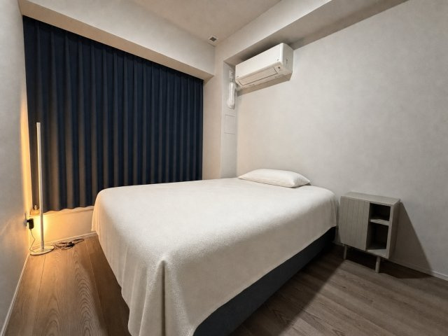 【洋室？】約6.5帖の洋室！WICがありお部屋のレイアウトなどをお楽しみいただけます◎