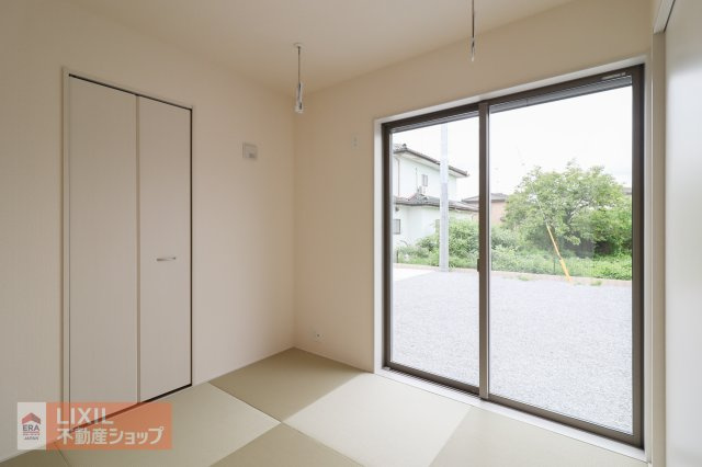 クッション性があり、転んでも安心な畳の部屋は、小さなお子様がいるご家庭にぴったり。