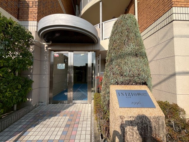 エントランス外