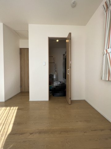 整理整頓が簡単に！ウォークインクローゼットのある暮らしは面倒な季節の衣替えもスムーズになります！