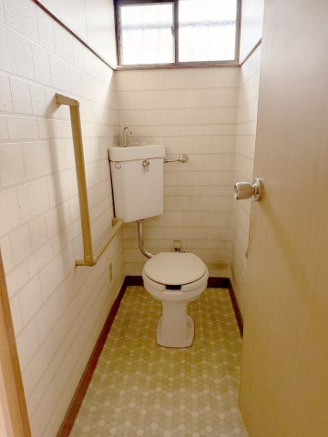 窓つきのトイレは換気良し◎